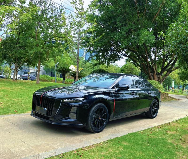 Hongqi H5 - фото 0