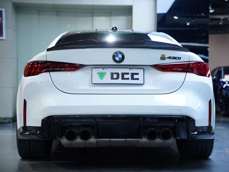 BMW M4 - фото 4