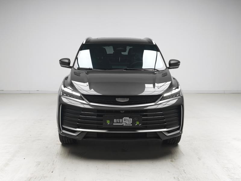 Geely Coolray - фото 1