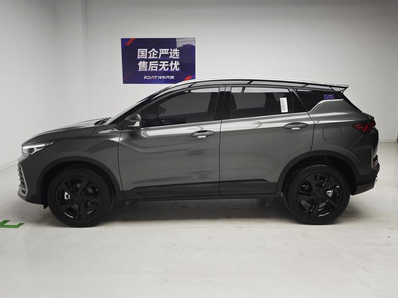 Geely Coolray - фото 3