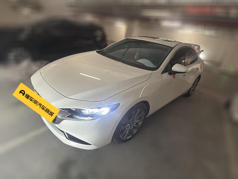Mazda 3 - фото 0