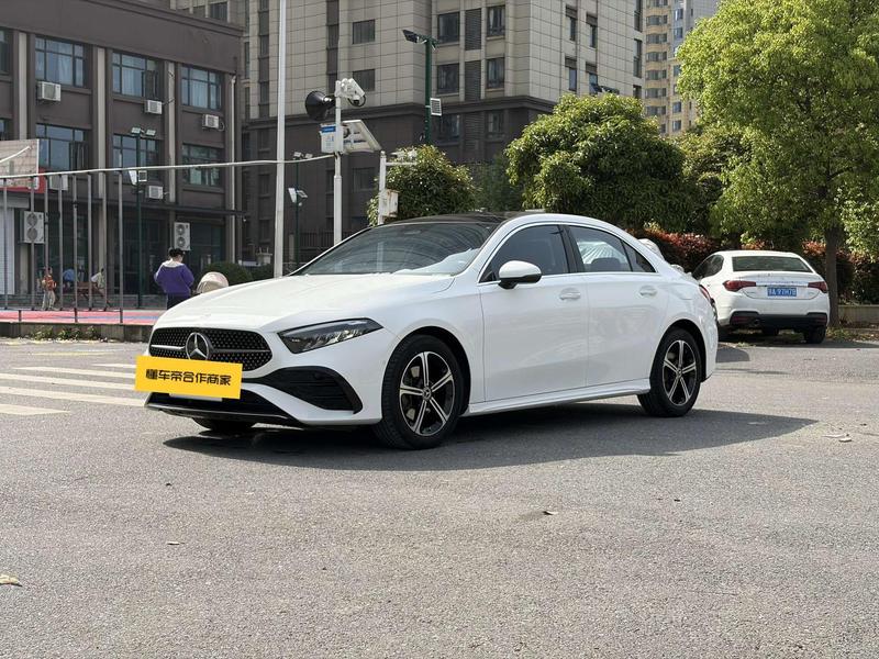Mercedes-Benz A-Class - фото 0