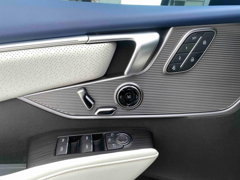Buick LaCrosse - фото 4