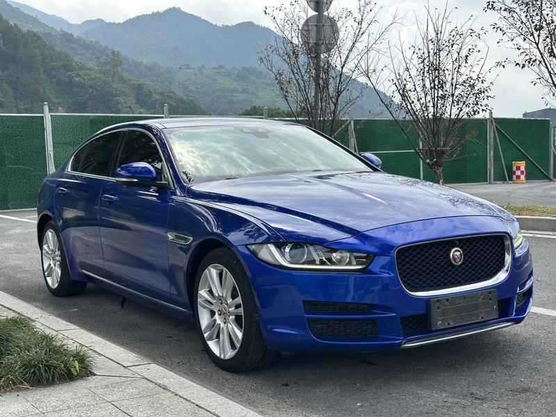 Jaguar XEL - фото 2