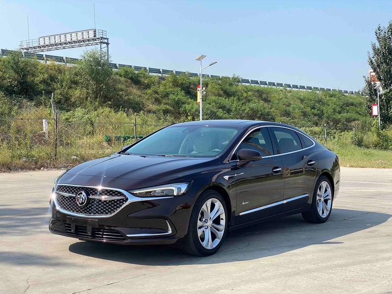 Buick LaCrosse - фото 0