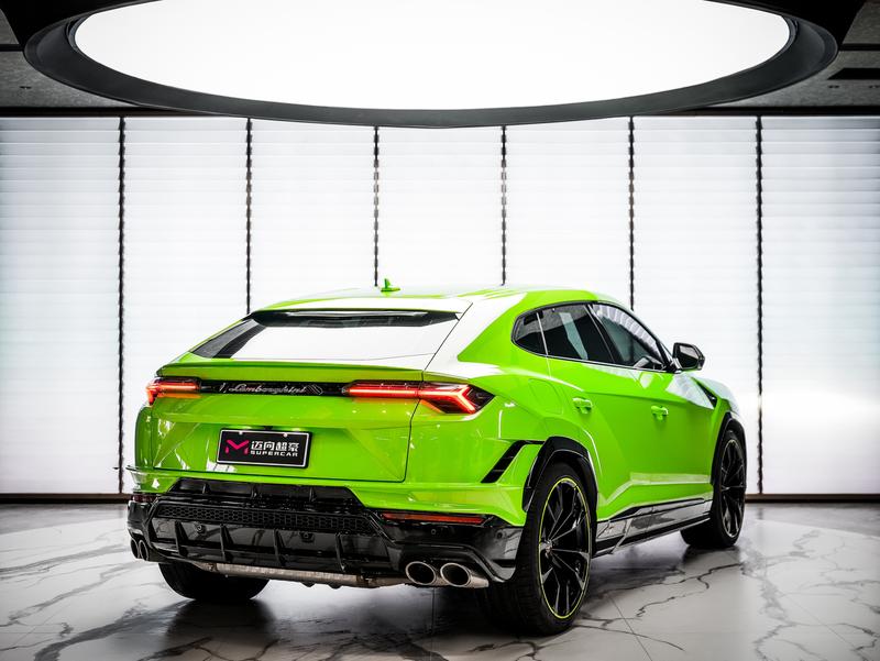 Lamborghini Urus - фото 4
