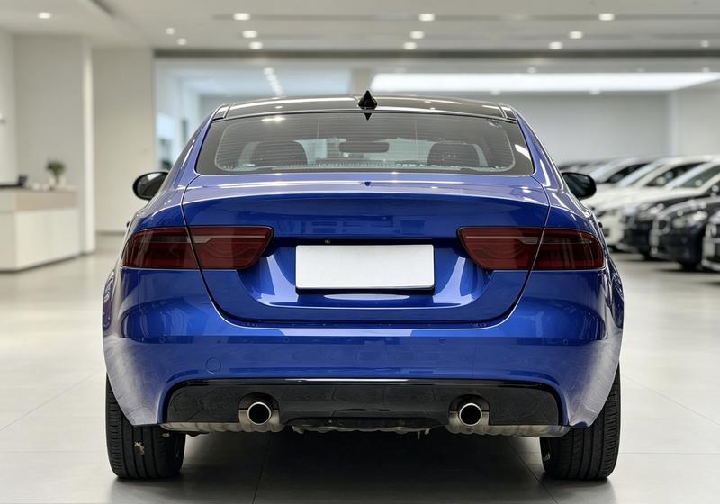 Jaguar XEL - фото 3