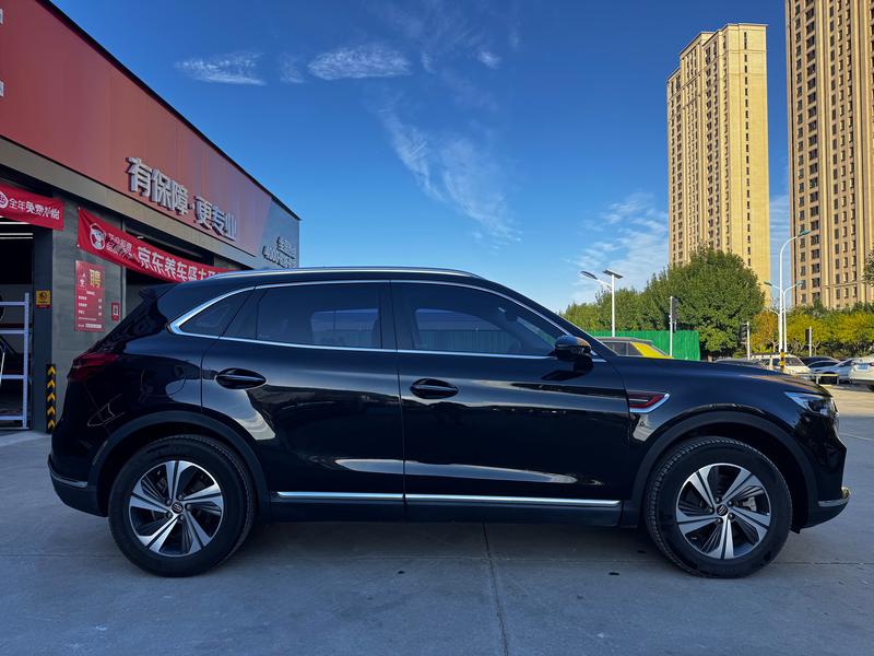 Hongqi HS5 - фото 4