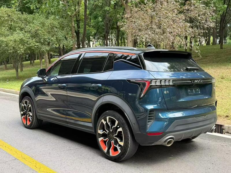 Lynk & Co 06 - фото 4
