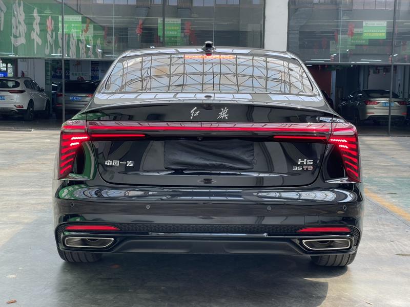 Hongqi H5 - фото 4
