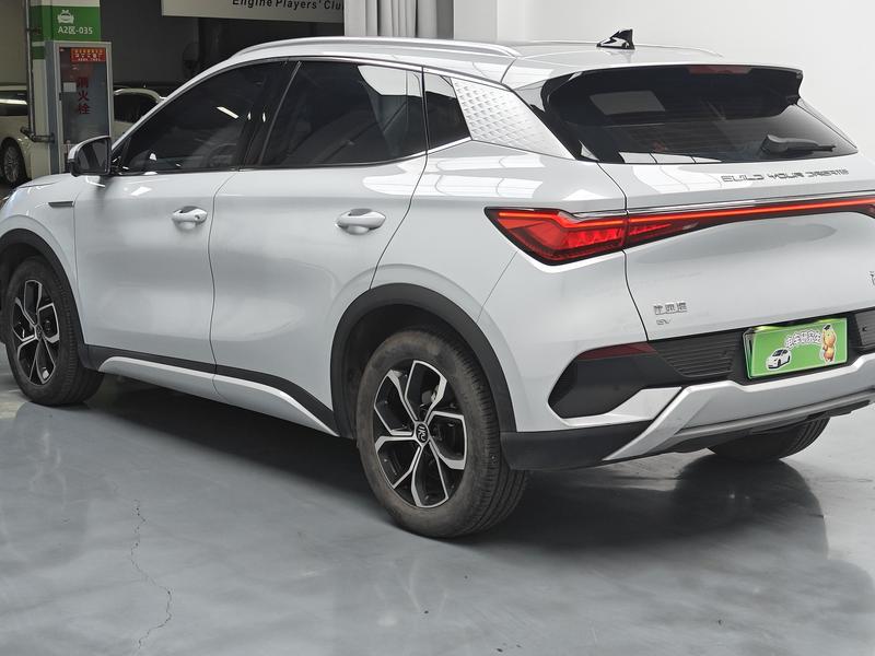 BYD Atto 3 - фото 4