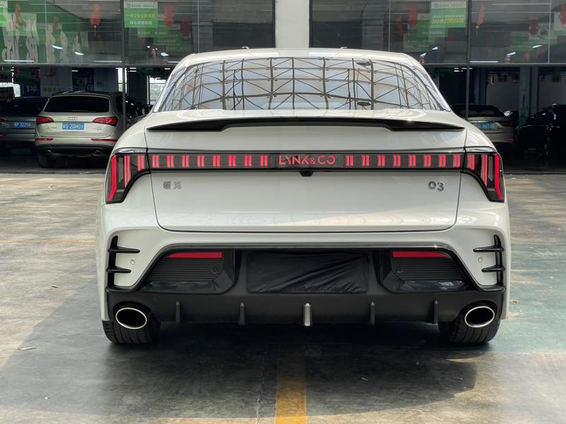 Lynk & Co 03 - фото 4