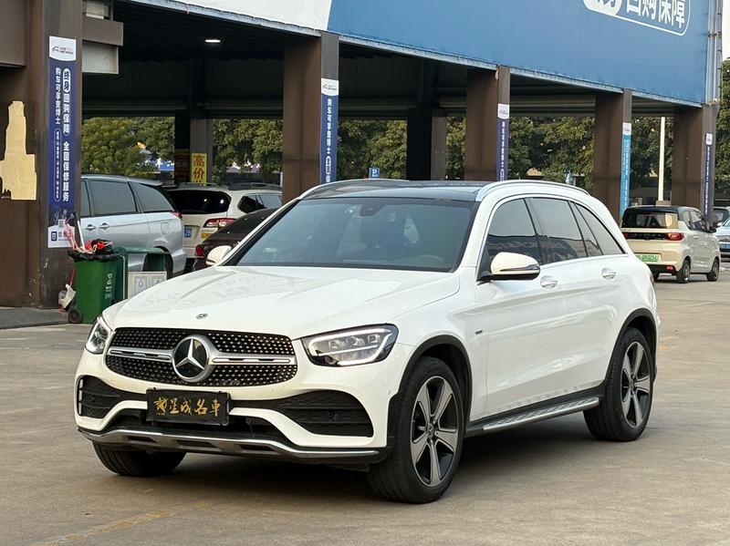 Mercedes-Benz GLC - фото 0