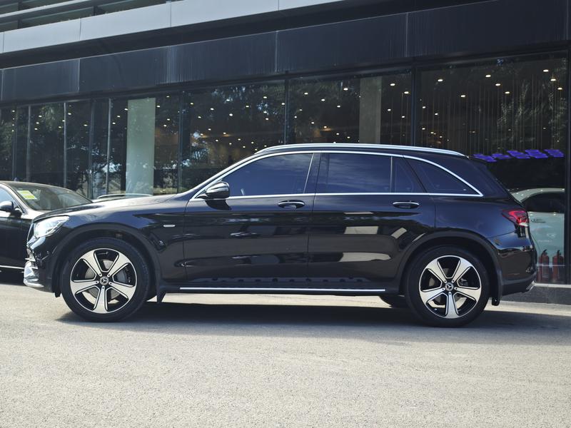 Mercedes-Benz GLC - фото 3