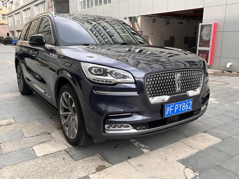 Lincoln Aviator - фото 2