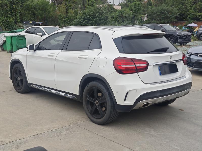 Mercedes-Benz GLA - фото 3
