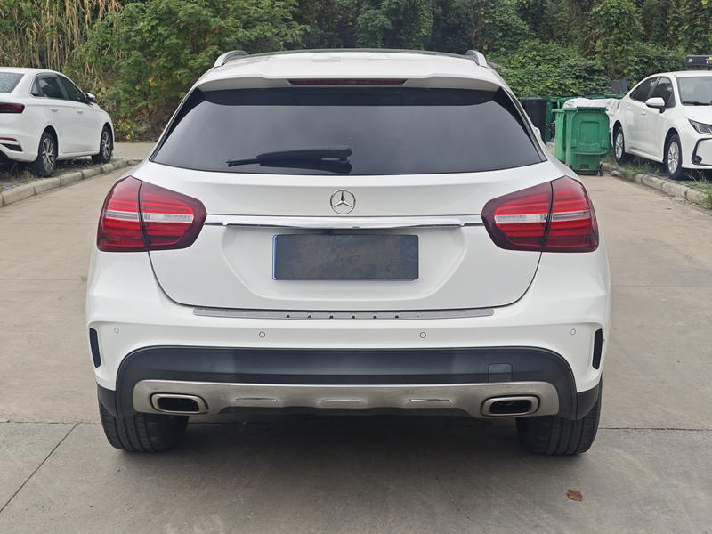 Mercedes-Benz GLA - фото 4
