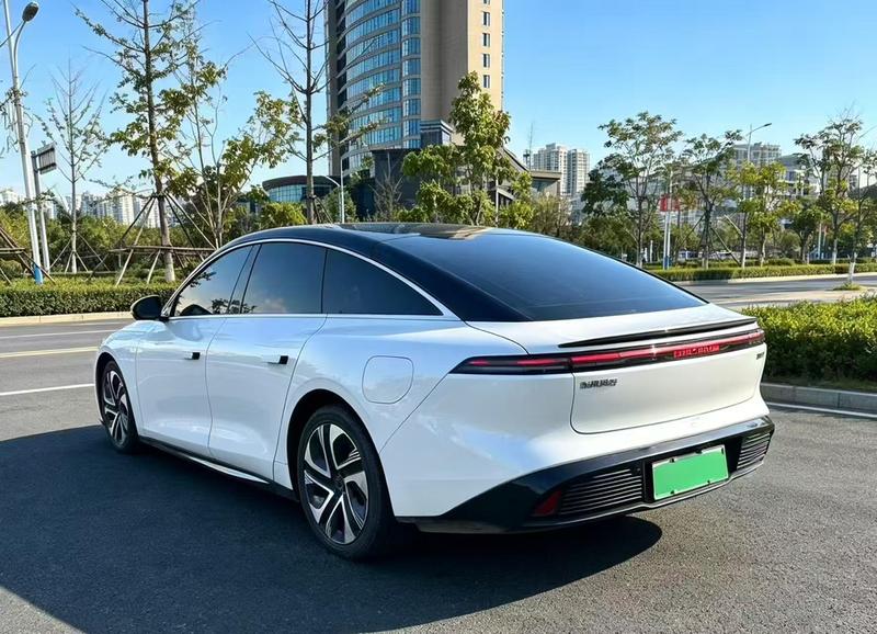 Dongfeng Forthing S7 - фото 3
