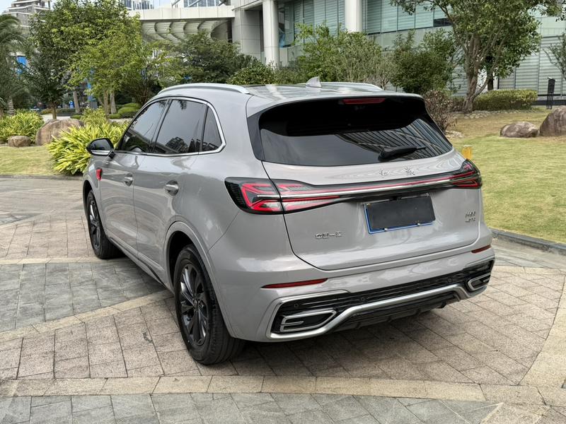 Hongqi HS5 - фото 3