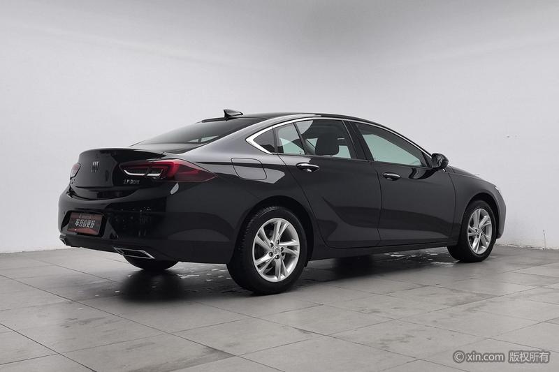 Buick Regal - фото 3