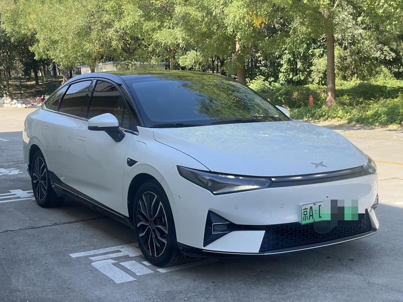 XPeng P5 - фото 2