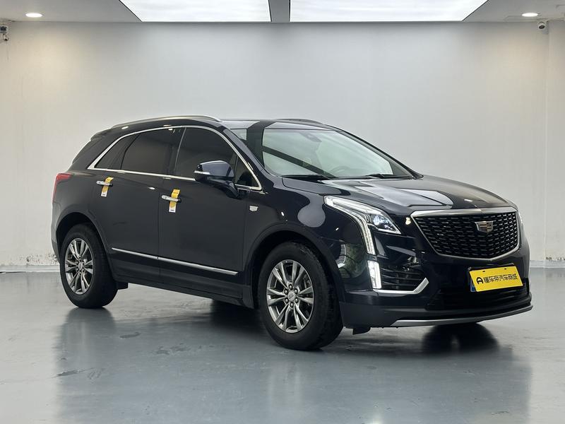 Cadillac XT5 - фото 2