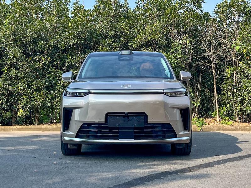 GAC Trumpchi S9 - фото 1