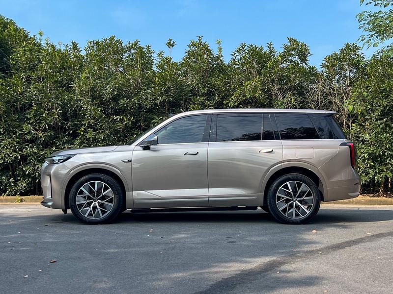 GAC Trumpchi S9 - фото 3