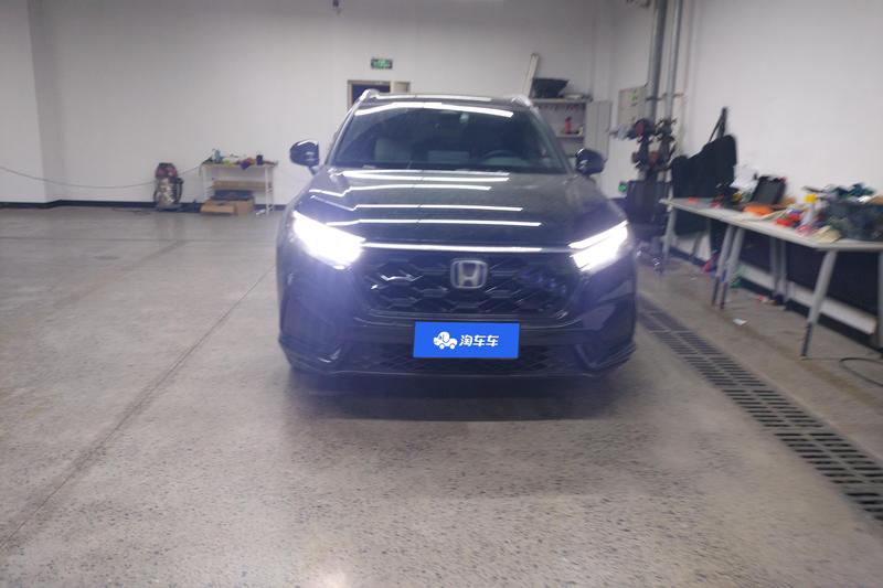 Honda CR-V - фото 1