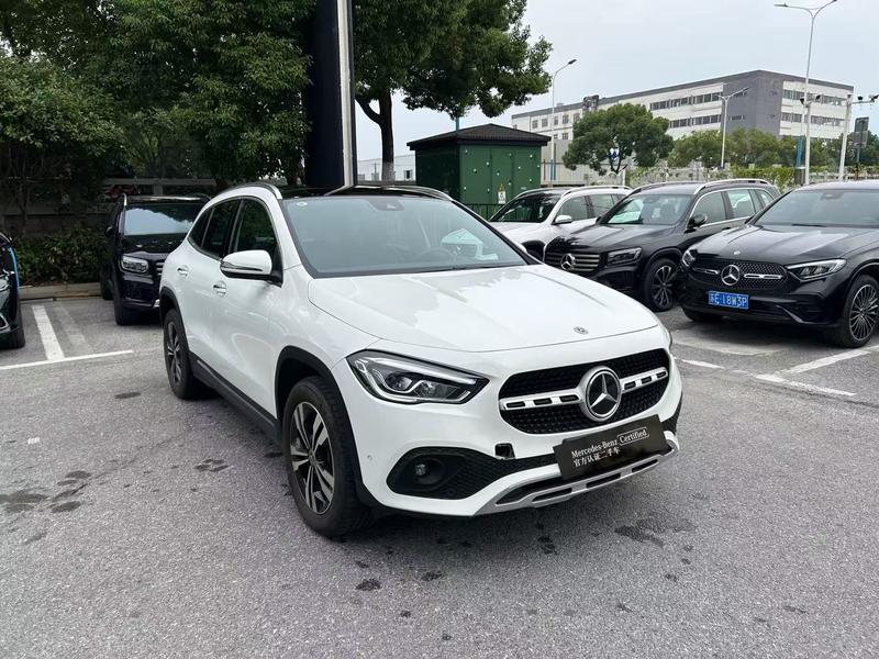 Mercedes-Benz GLA - фото 2