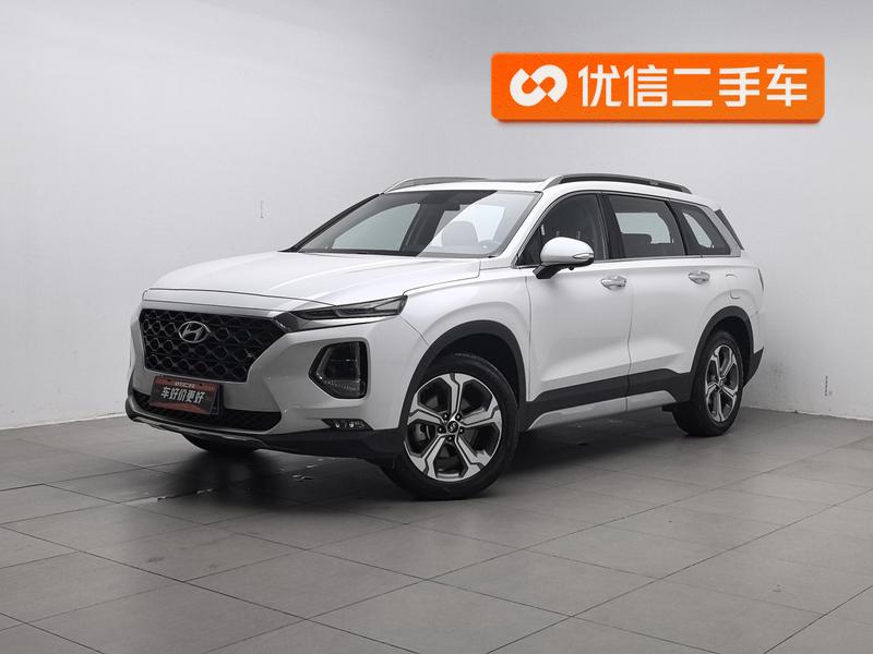 Hyundai Santa Fe - фото 0