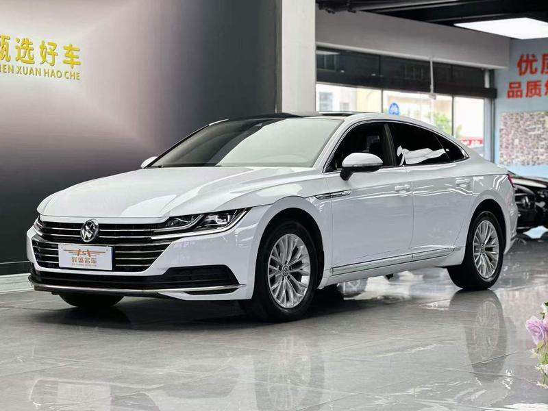 Volkswagen CC - фото 0