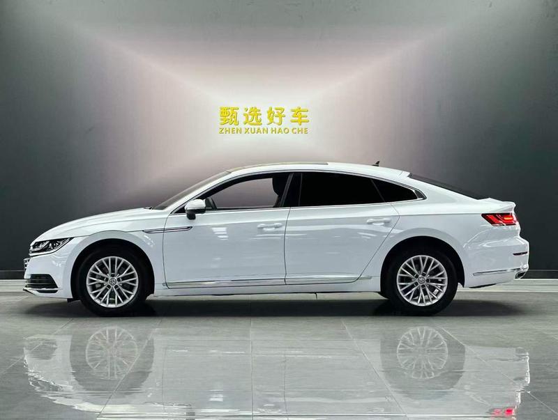 Volkswagen CC - фото 2