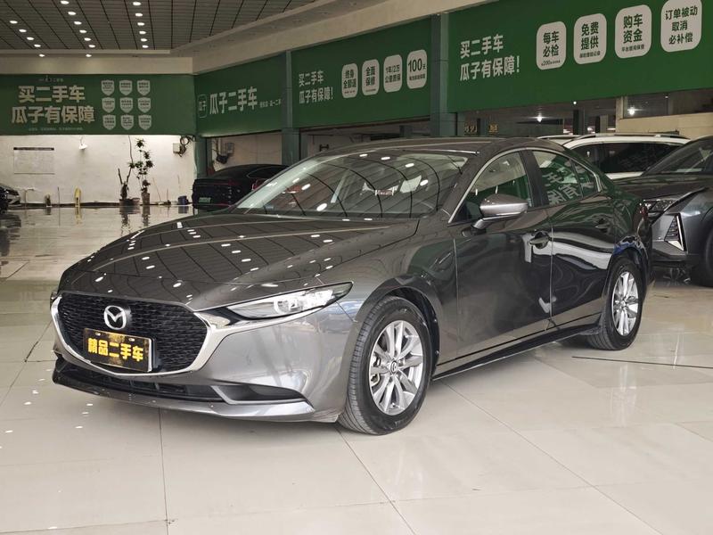 Mazda 3 - фото 0