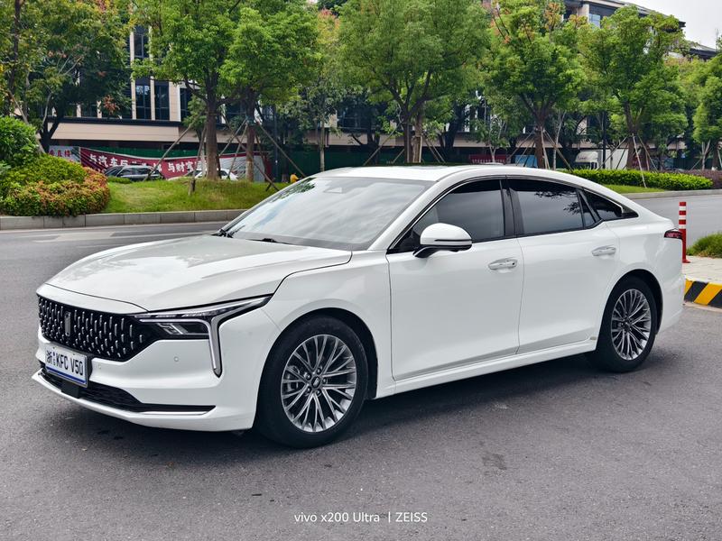 Besturn B70 - фото 0