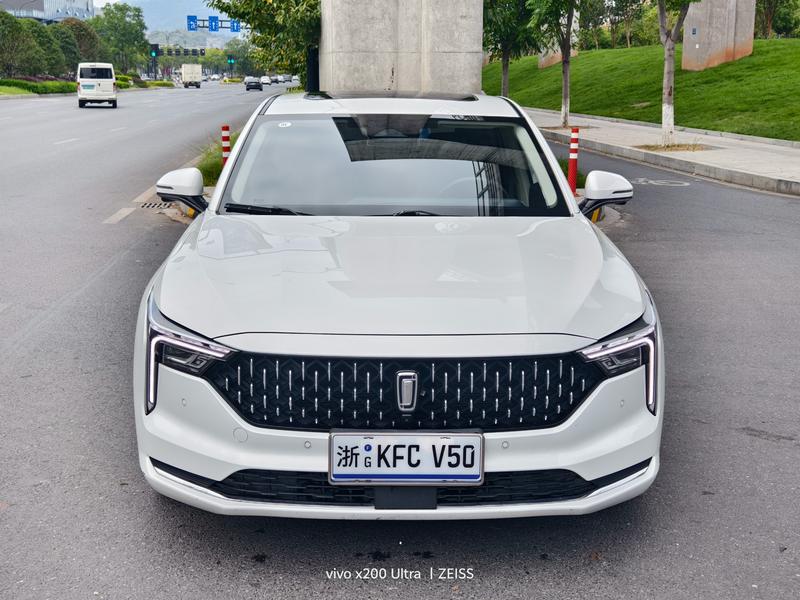 Besturn B70 - фото 1