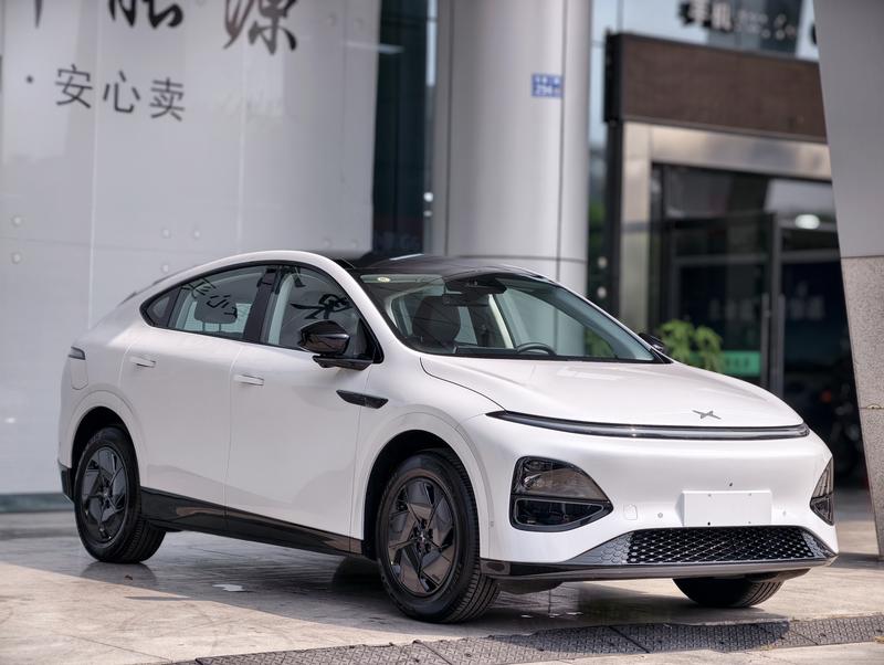 XPeng G6 - фото 2