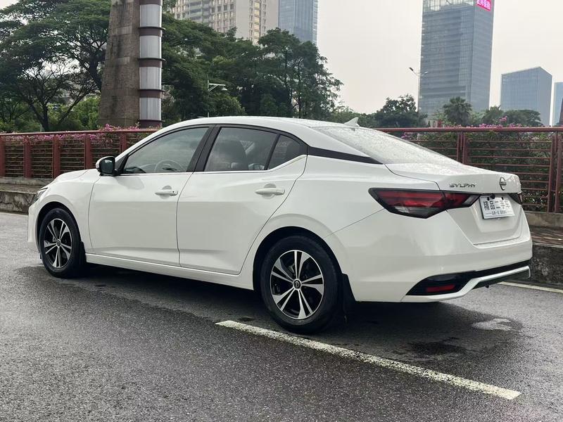 Nissan Sylphy - фото 4