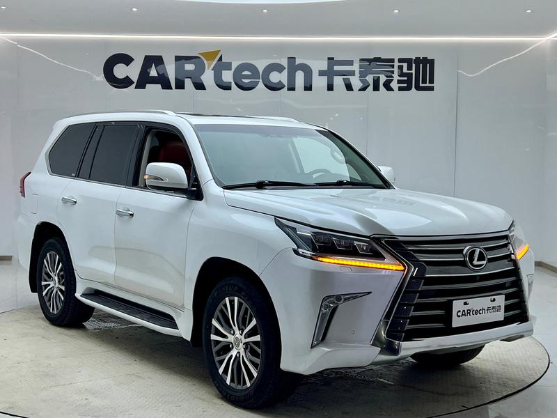Lexus LX - фото 2