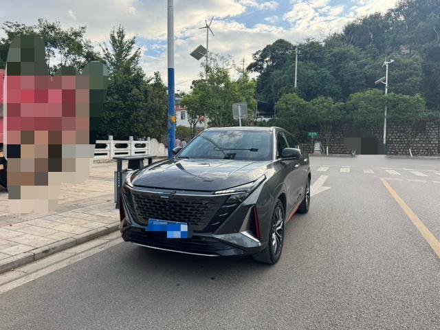 Changan Oshan Z6 - фото 0