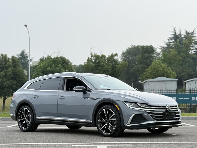 Volkswagen CC - фото 2