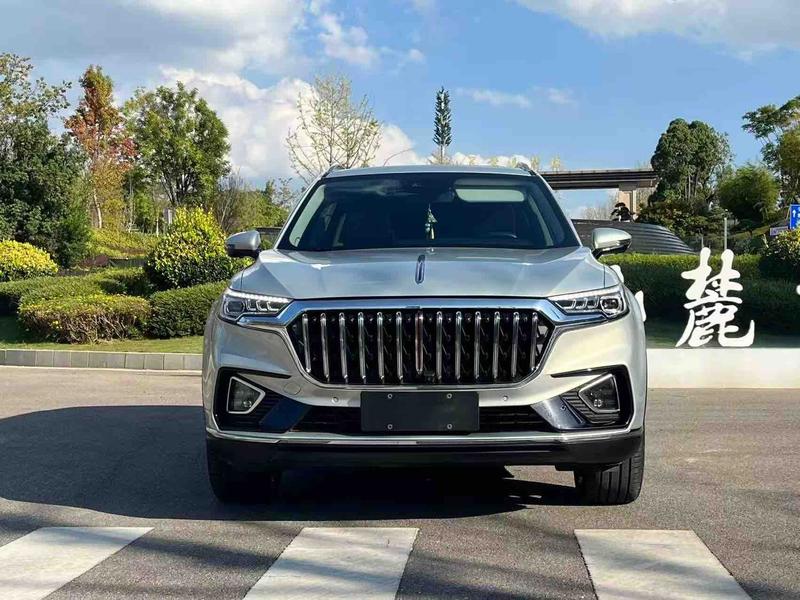 Hongqi HS5 - фото 1