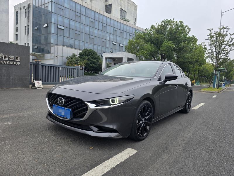 Mazda 3 - фото 0