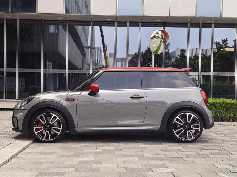MINI JCW - фото 3