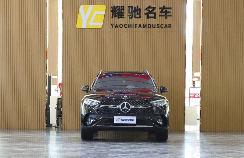 Mercedes-Benz GLC - фото 1
