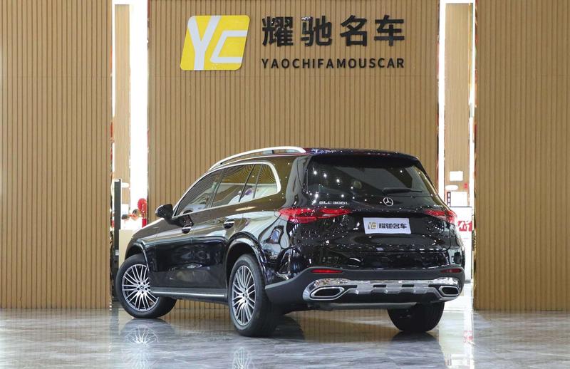 Mercedes-Benz GLC - фото 3