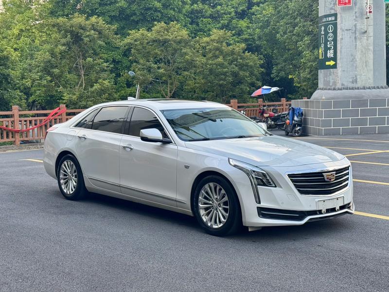 Cadillac CT6 - фото 2