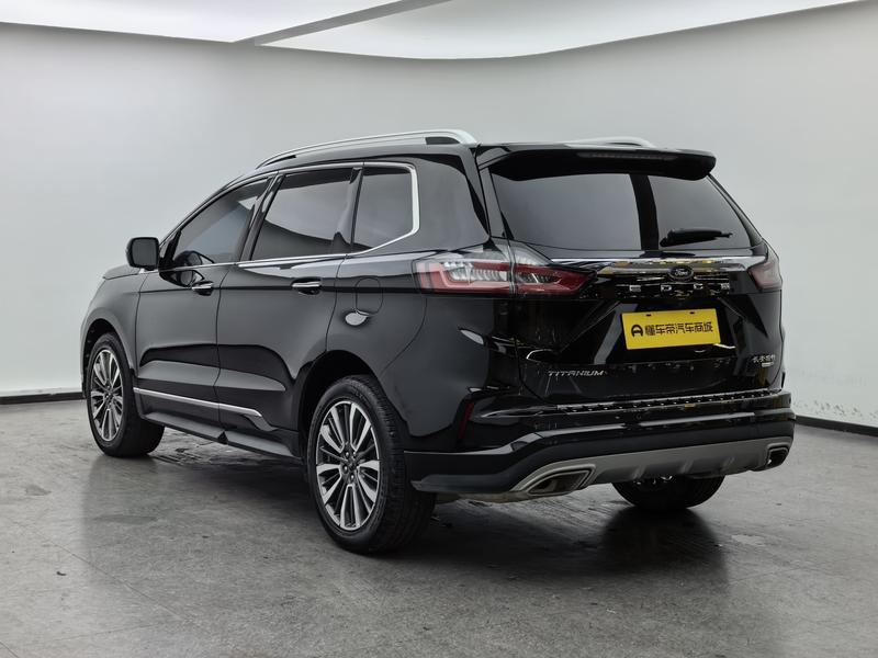 Ford Edge - фото 4