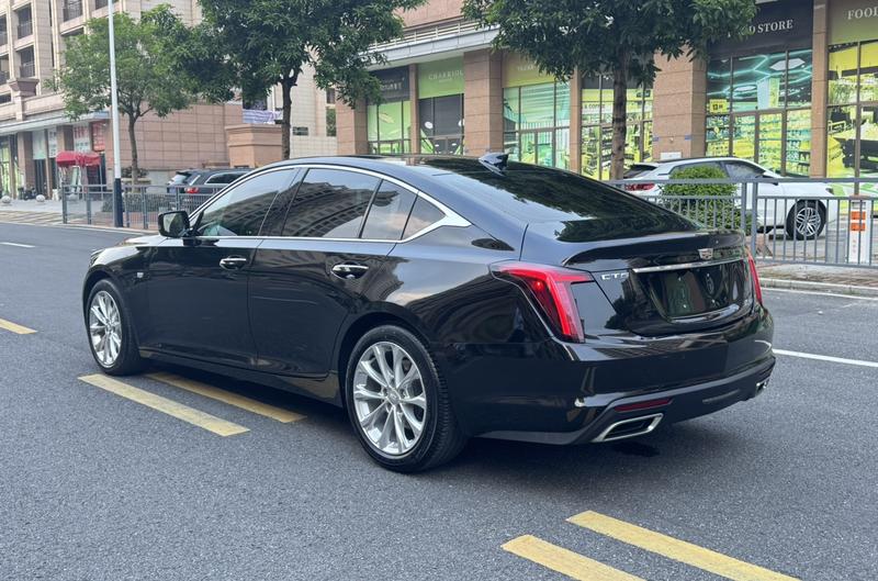 Cadillac CT5 - фото 4