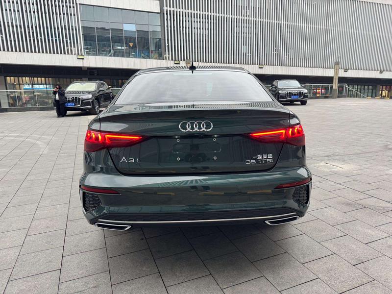 Audi A3 - фото 4